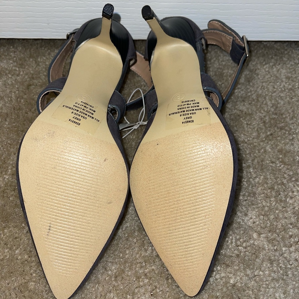 NY & CO Strapped Around Foot/Ankle Heels - Picture 6 of 6